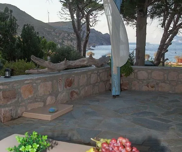 펜션 Lampi's House Kámbos